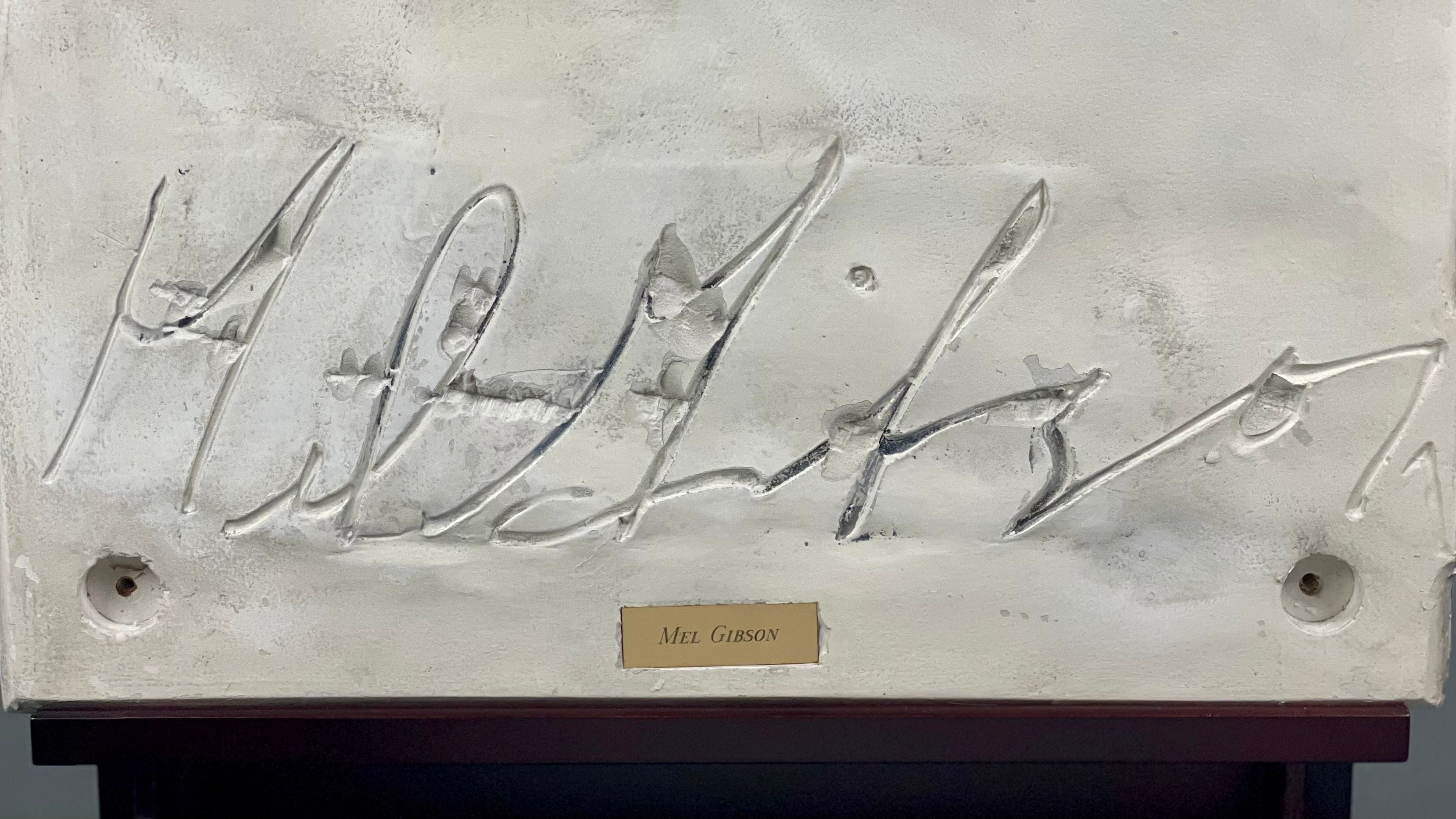 PLANET HOLLYWOOD SEATTLE Mel Gibson Celebrity Hand Cast